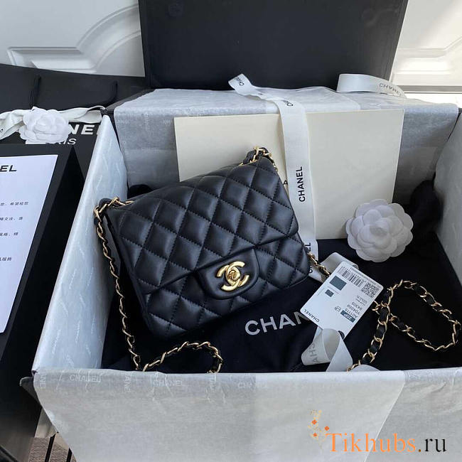 Chanel Mini Flap Bag Black Lambskin Gold 17cm - 1