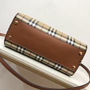 Burberry Check Medium Bowling Bag Archive Beige 30 x 15 x 21cm - 6