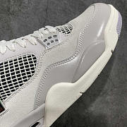 Jordan 4 Retro Frozen Moments - 3