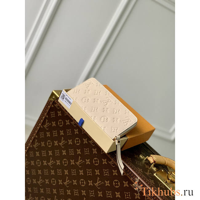 Louis Vuitton LV Zippy Wallet Cream 19.5 x 10.5 x 2.5 cm - 1