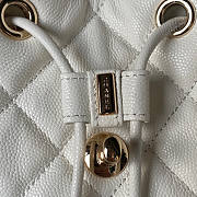 Chanel Backpack White Caviar Gold 23x18x10cm - 3