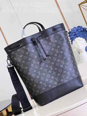 Louis Vuitton LV Maxi Noé Sling 34 x 48 x 18 cm