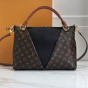 Louis Vuitton LV Monogram V tote MM Black 36x27x16cm - 4