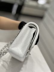 Chanel Medium Flap Bag White Caviar Silver 25cm - 5