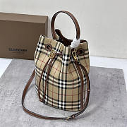 Burberry Small TB Bucket Bag Archive Beige Heather Brown 16x26x26cm - 2