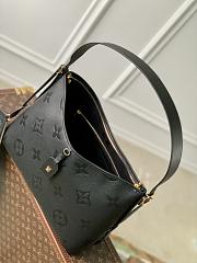 Louis Vuitton LV CarryAll MM Black 39x30x15cm - 3