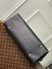 Louis Vuitton LV CarryAll MM Black 39x30x15cm - 2