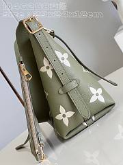 Louis Vuitton LV Carryall PM Green 29x24x12cm - 5