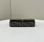 Fendi Fendigraphy Wallet On Chain 21.5x14.5x11cm - 4