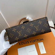 Louis Vuitton LV Locky BB Monogram And Smooth Cowhide Brown 20 x 16 x 7.5 cm - 3