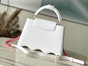 Louis Vuitton LV Capucines BB White 27x18x9cm - 5