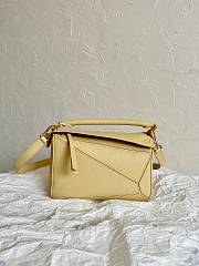 Loewe Light Yellow Puzzle Small Shoulder Bag 24x16x10cm - 1