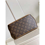 Louis Vuitton LV Batignolles Tote Monogram 25x23x15cm - 2