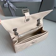 Balenciaga Crush Small Chain Bag Quilted In Beige 25x15x9.5cm - 4