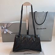 Balenciaga Crush Small Chain Bag Quilted In Full Black 25x15x9.5cm - 4