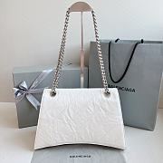 Balenciaga Crush Quilted Shoulder Bag Calfskin White 31x20x12cm - 2