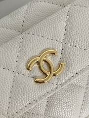 Chanel White Pouch Caviar Gold 16x16x5.5cm - 6