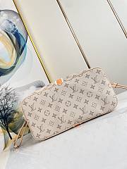 Louis Vuitton LV Neverfull MM Beige Yellow 31x28x14cm - 6