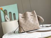 Louis Vuitton LV Bella Mahina Beige 22x19x14cm - 4