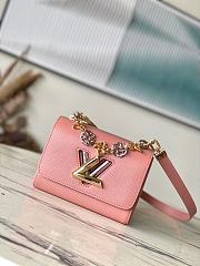 Louis Vuitton LV Twist PM Pink 19 x 15 x 9 cm - 1