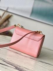 Louis Vuitton LV Twist PM Pink 19 x 15 x 9 cm - 5