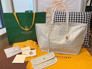 Goyard Anjou PM Bag Tan White 47x28x15cm