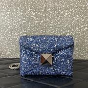 Valentino One Stud Chain Bag Denim Blue 19x14x11cm - 1