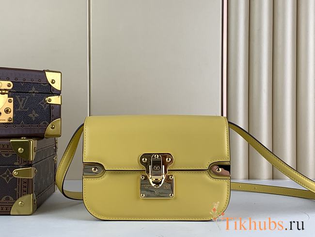 Louis Vuitton LV Orsay MM Yellow 21.5 x 15.8 x 5 cm - 1