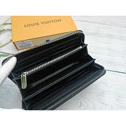 Louis Vuitton LV Zippy Wallet Mahina Black 19.5 x 10.5 x 2.5 cm - 4