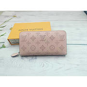 Louis Vuitton LV Zippy Wallet Mahina Pink 19.5 x 10.5 x 2.5 cm - 1