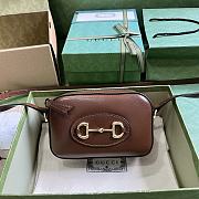 Gucci Horsebit 1955 Small Shoulder Bag Brown 20x13x6cm - 1