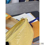 Louis Vuitton LV Mini Pochette Accessoires Banana Fizz Yellow 15.5 x 10.5 x 4 cm - 5