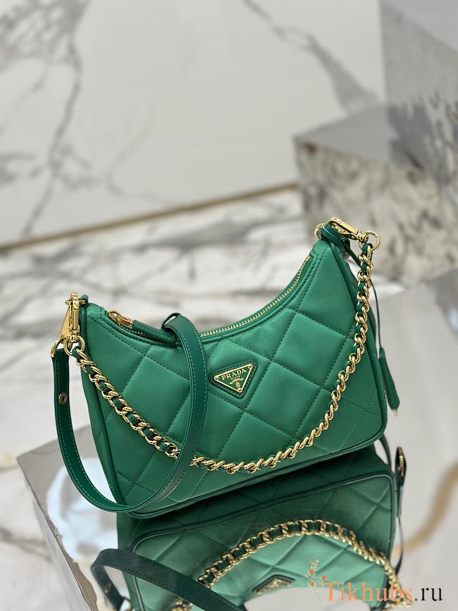 Prada Re-Edition 1995 Chaîne Re-Nylon Mini-bag Green 22x18x6cm - 1