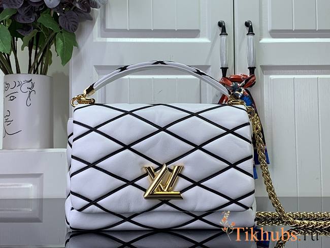 Louis Vuitton LV GO-14 MM Malletage White Black 23 x 16 x 10 cm - 1