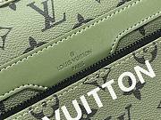 Louis Vuitton LV Trio Messenger Khaki Green Red 25 x 18.5 x 7 cm - 2