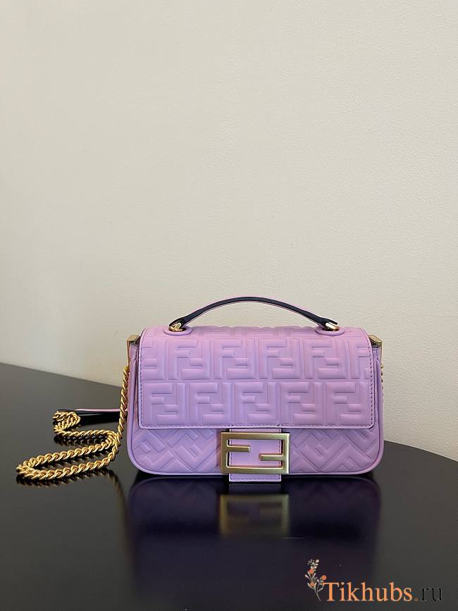 Fendi Baguette Chain Midi Purple Leather Bag 24x14.5x7cm - 1