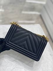 Chanel Small Leboy Chevron Black Caviar Black Gold 20cm - 2