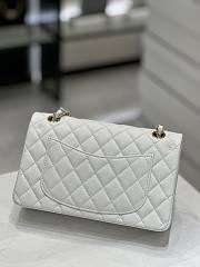 Chanel Flap Bag White Caviar Light Gold Hardware 23cm - 3