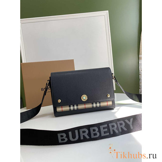 Burberry Hackberry Leather Crossbody Bag Black 25x8.5x18cm - 1