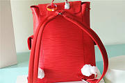 Louis Vuitton LV Christopher MM Vermillion Red 38 x 44 x 21 cm - 3