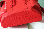 Louis Vuitton LV Christopher MM Vermillion Red 38 x 44 x 21 cm - 4