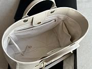 Chanel Shopping Bag White Size 40 x 31 x 21 cm - 4