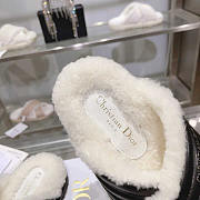 Dior D-Cross Slide Black Lambskin and White Shearling - 5