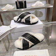 Dior D-Cross Slide Black Lambskin and White Shearling - 4