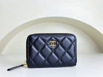 Chanel Classic Zipped Coin Purse Black Gold Lambskin 7.5x11x2cm