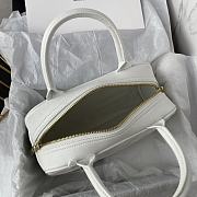 Chanel Duffle Hand Bag Caviar White 25x14x9cm - 6