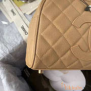 Chanel Duffle Hand Bag Cavier Beige 25x14x9cm - 2