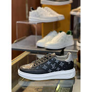 Louis Vuitton LV Beverly Hills Logo Sneakers In Black - 1