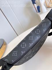 Louis Vuitton LV Moon Crossbody 24.5 x 16 x 4.5 cm - 3