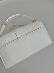 Dior 30 Montaigne East-West Bag with Chain White Calfskin 21.5 x 12 x 6 cm - 2